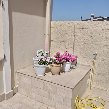 Apartamento Luminoso Con Terrazza......c.u......q2483 Sinnai