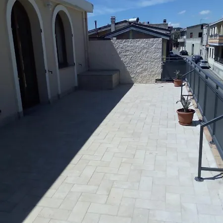 Apartment Luminoso Con Terrazza......c.u......q2483