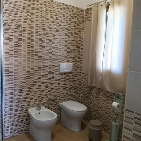 Apartment Luminoso Con Terrazza......c.u......q2483