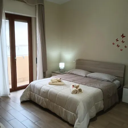 Luminoso Con Terrazza......c.u......q2483 Apartment *