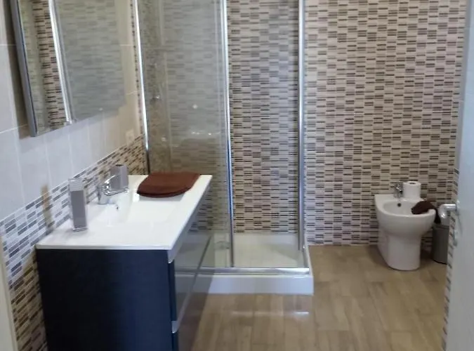 アパート Luminoso Con Terrazza......c.u......q2483 *