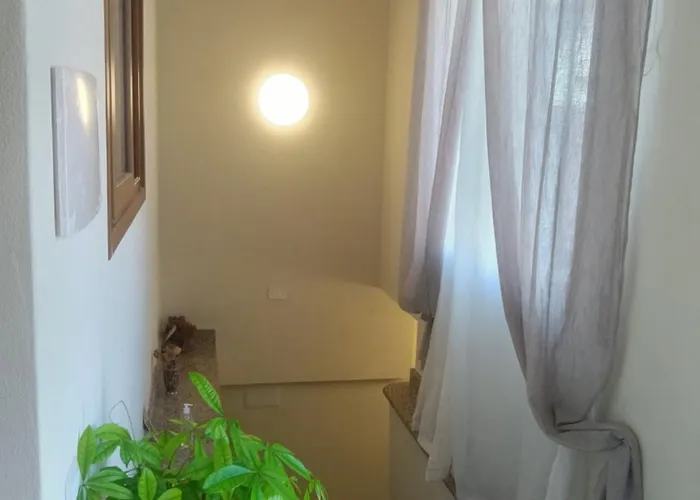 アパート Luminoso Con Terrazza......c.u......q2483 *