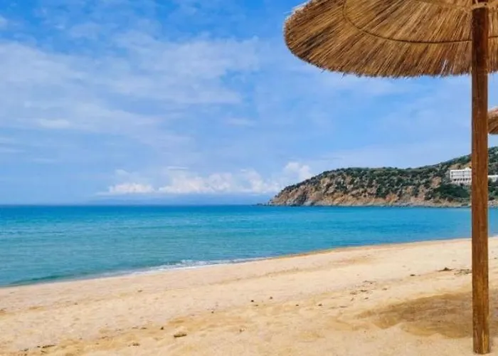 Luminoso Con Terrazza......c.u......q2483 *